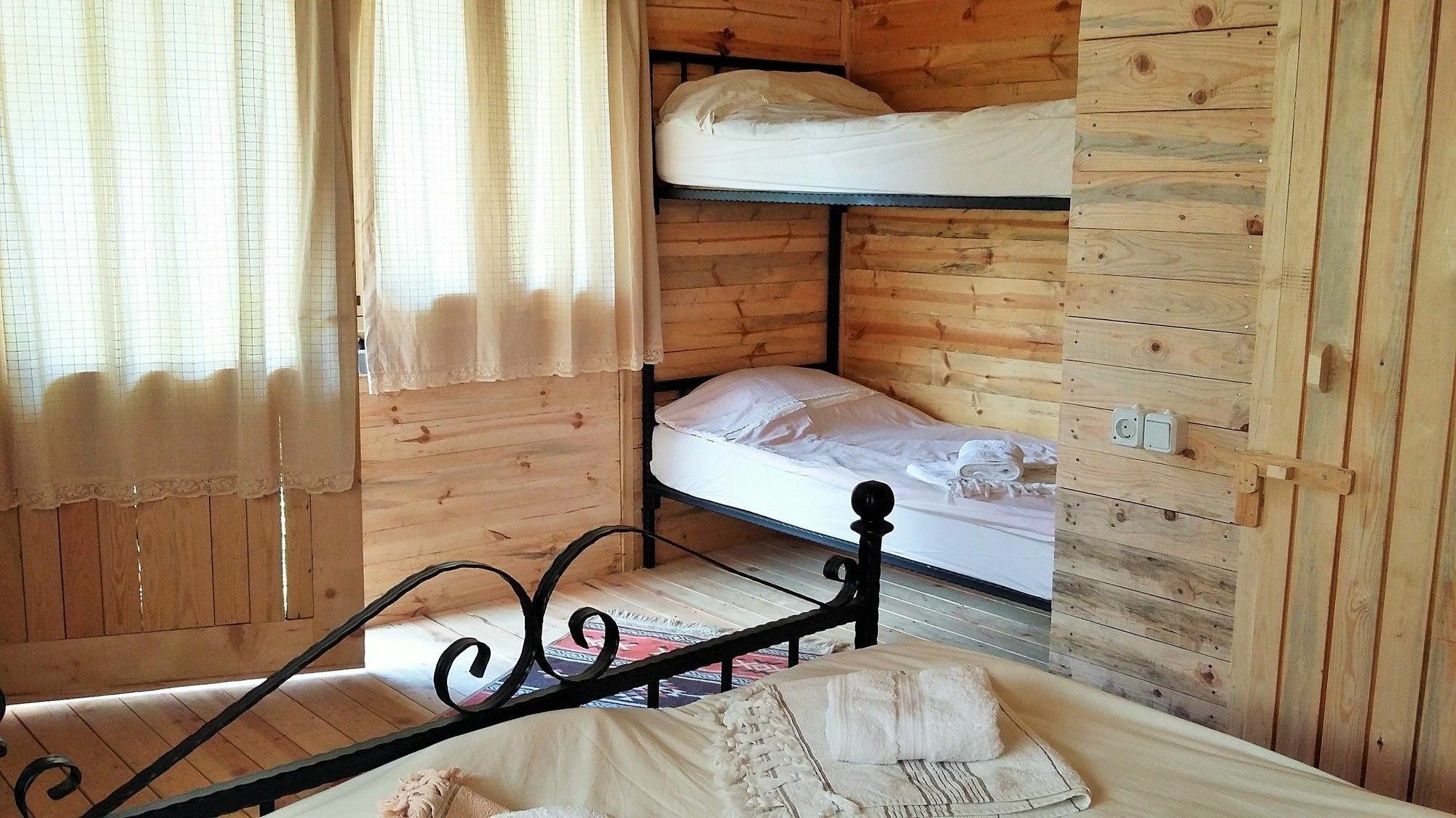 Pitos Bungalows Ґюмюшлюк Екстер'єр фото
